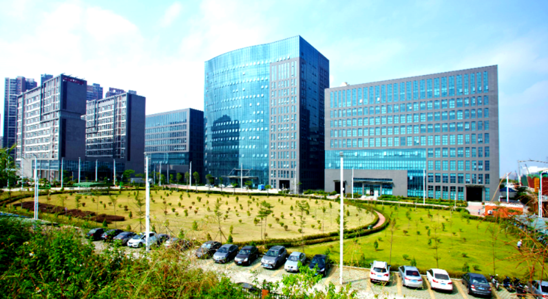 晟享科技企业数字化转型方案：从传统IT架构到云端部署实践要点